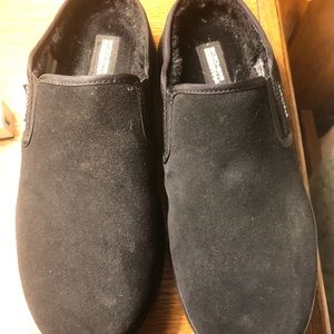 Sketchers slip on shoes for women